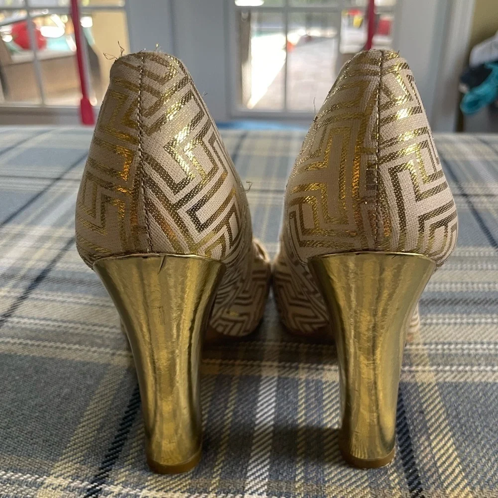 Tory Burch Colin Pump Lurex in Gold